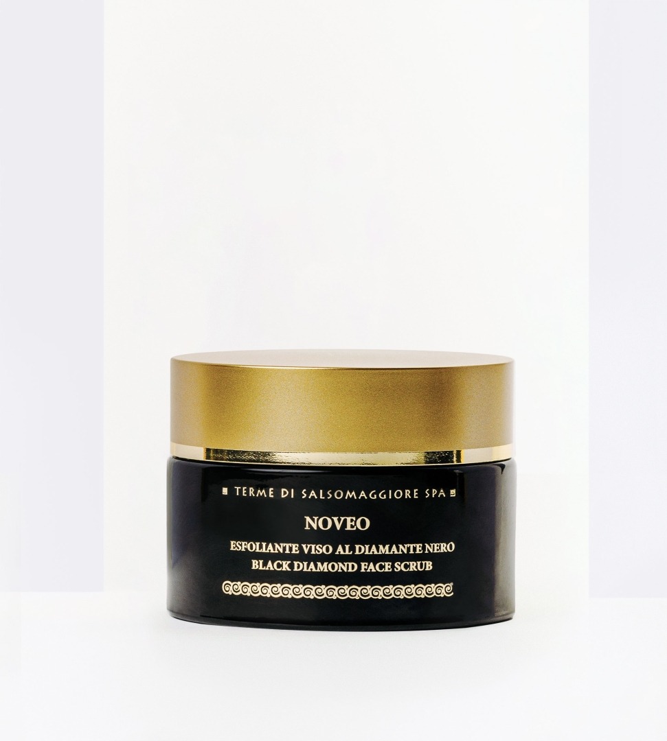 Scrub Esfoliante Viso anti-age al diamante nero